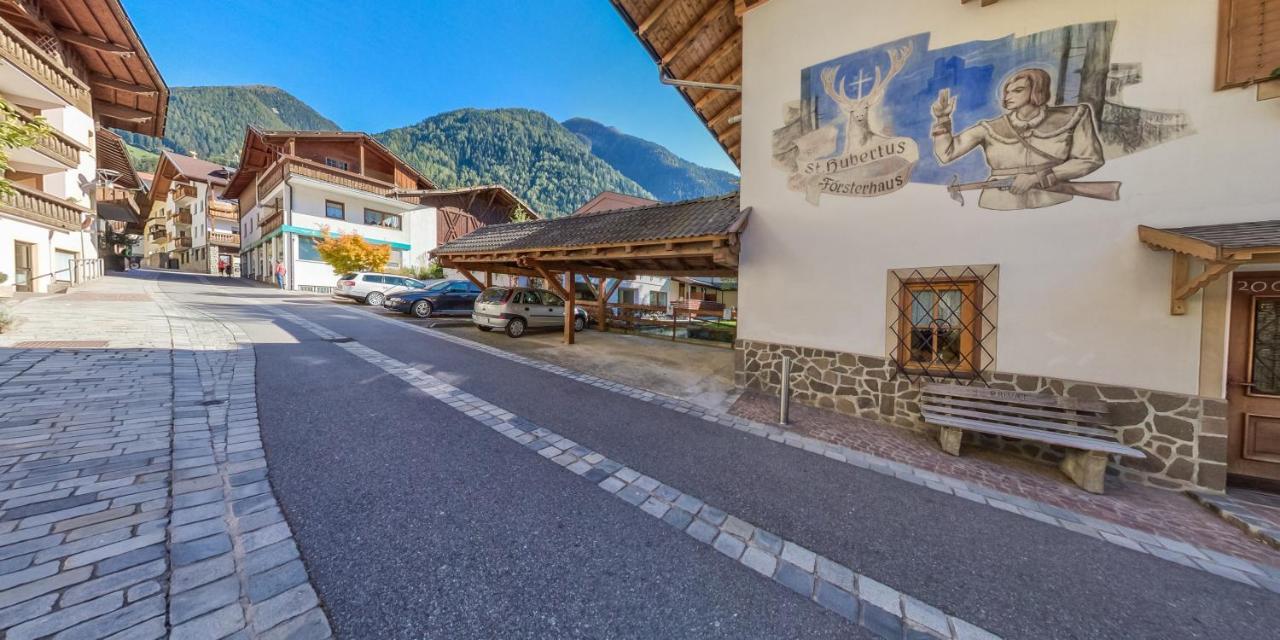 Apartments Hubertus Bei Meran サン・レオナルド・イン・パッシーリア エクステリア 写真