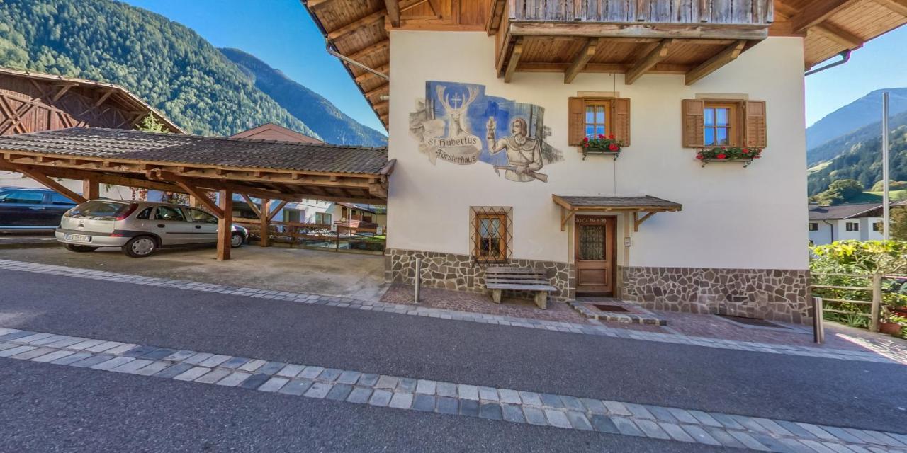 Apartments Hubertus Bei Meran サン・レオナルド・イン・パッシーリア エクステリア 写真